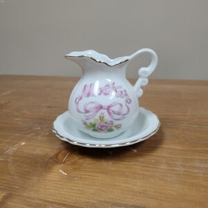 mothers creamer pot and plate